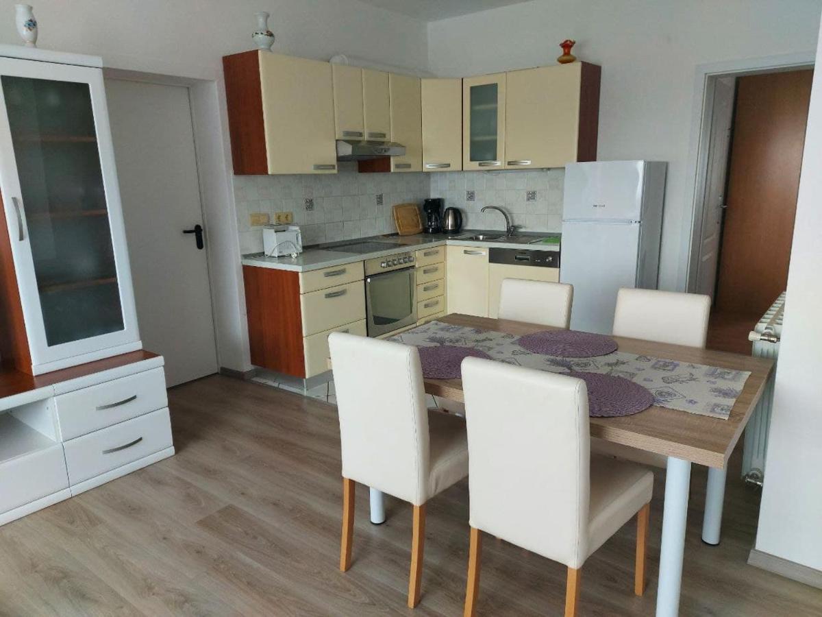 Bluegum Apartments Ližnjan 外观 照片