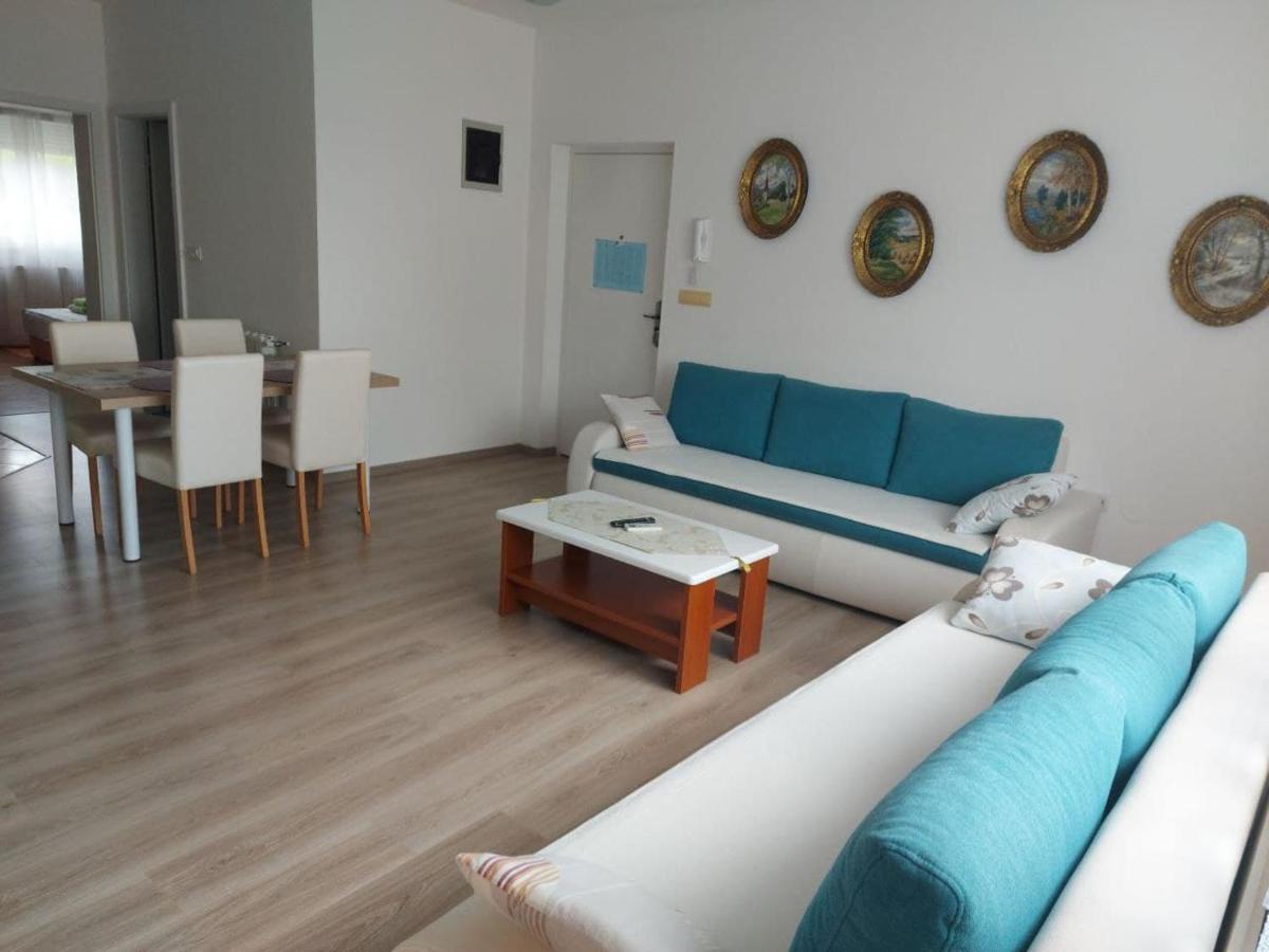 Bluegum Apartments Ližnjan 外观 照片